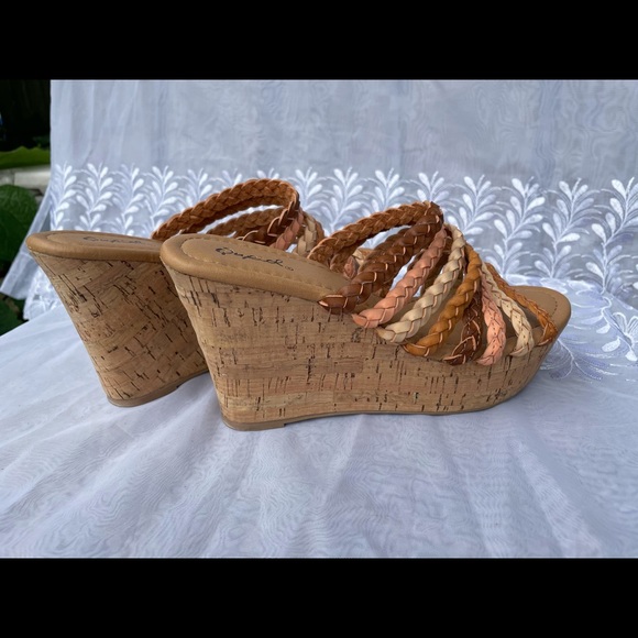 Quips | Ardor multi strap wedge sandal - Picture 4 of 7